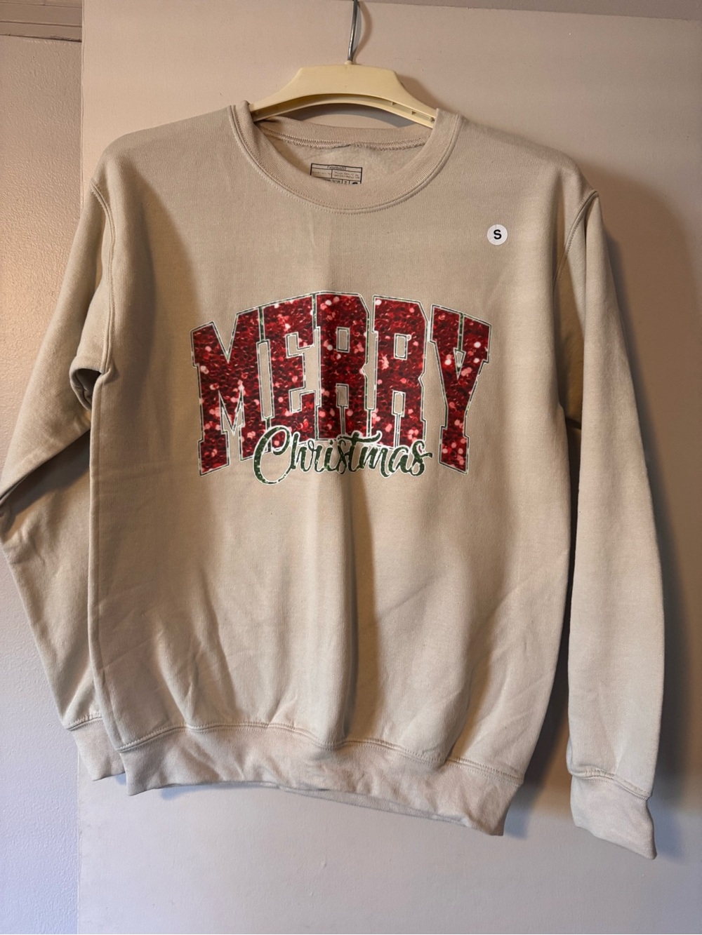 Gildan Cream Sweatshirt with Red Sequin 'MERRY' & Green 'Christmas' Script
